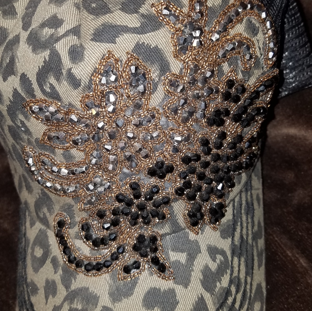 Leopard olive & pique bling hat